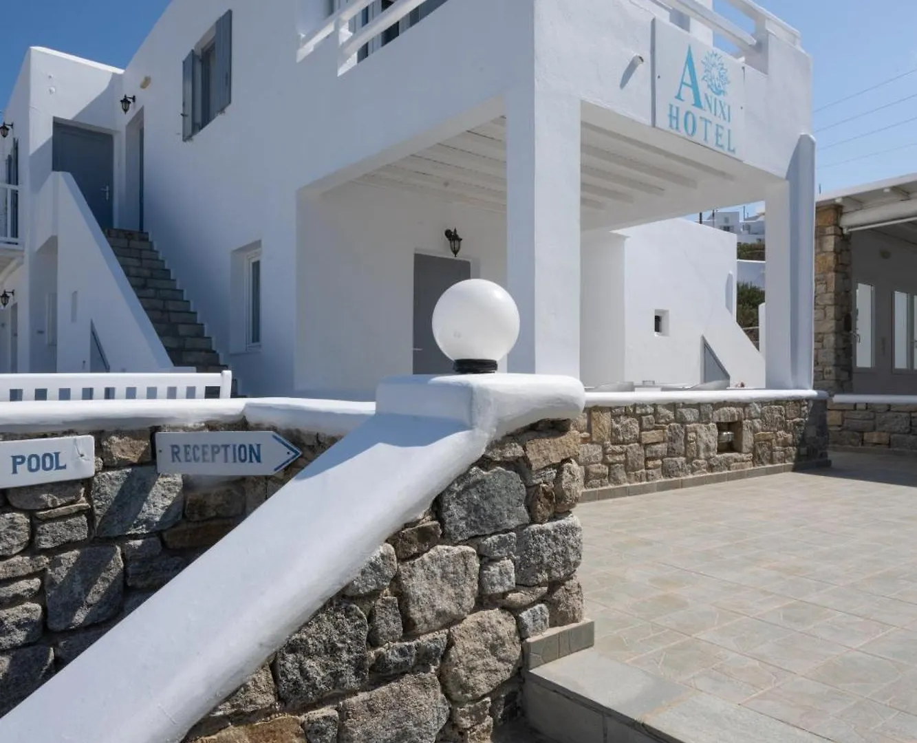 Anixi Hotel Ornos  2*, Ornos (Mykonos) Grécia
